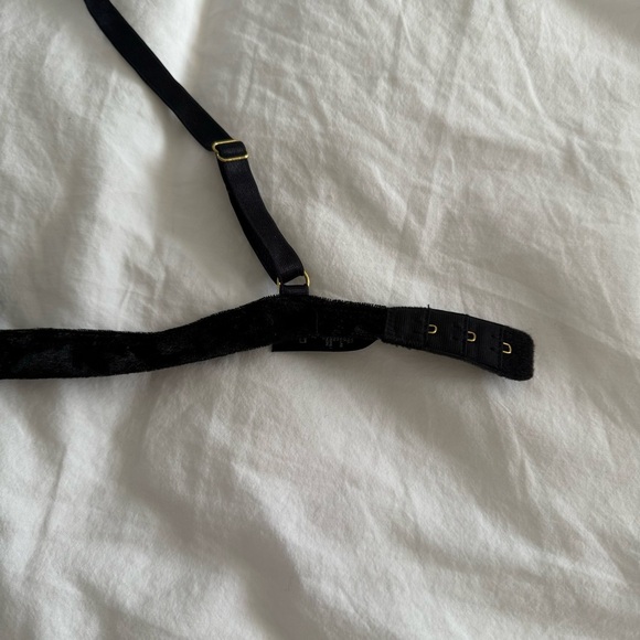 Dynamite black velour bralette - Picture 8 of 8
